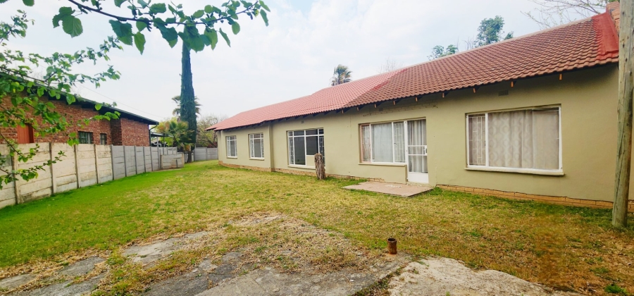 3 Bedroom Property for Sale in Uitsig Free State